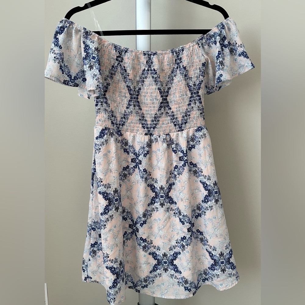 Off the shoulder ruched dress in size small Alter’d State